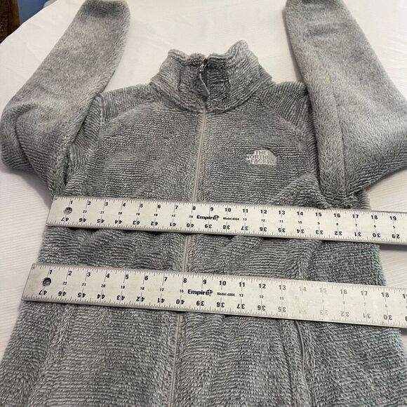 The North Face Grey Osito Women’s Fleece Jacket Size Medium - Picture 5 of 10